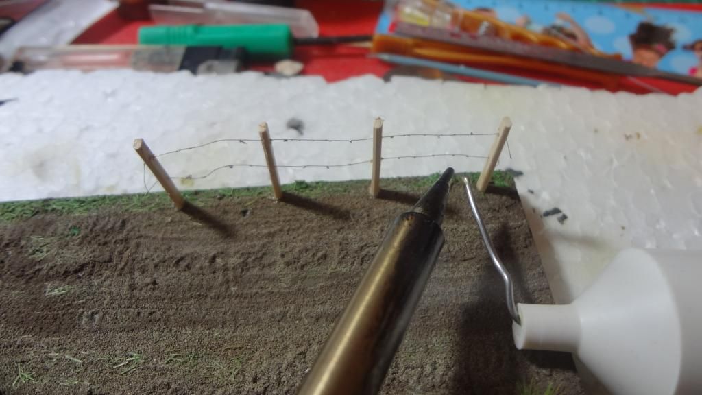 miniafv How to make a "braille scale" barbed wire (by Hakan Karlı)